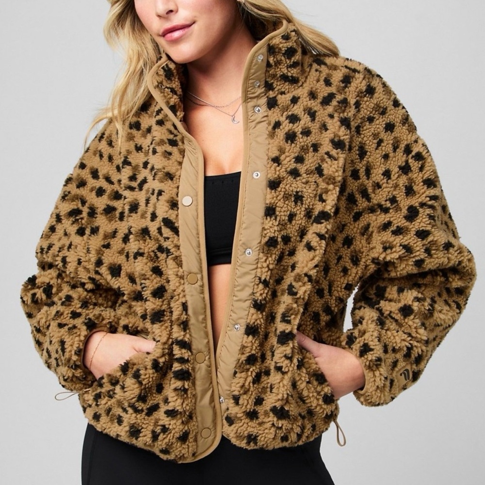 NEW Fabletics Tahoe Teddy Jacket
